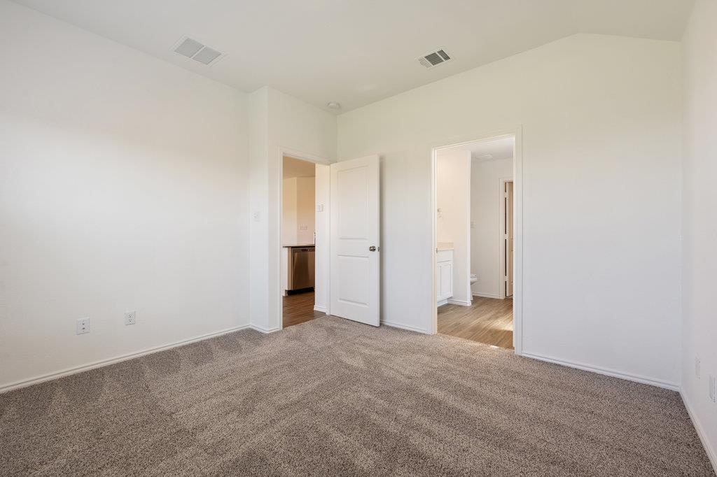 3210 Dusted Daisy St Property Photo 17
