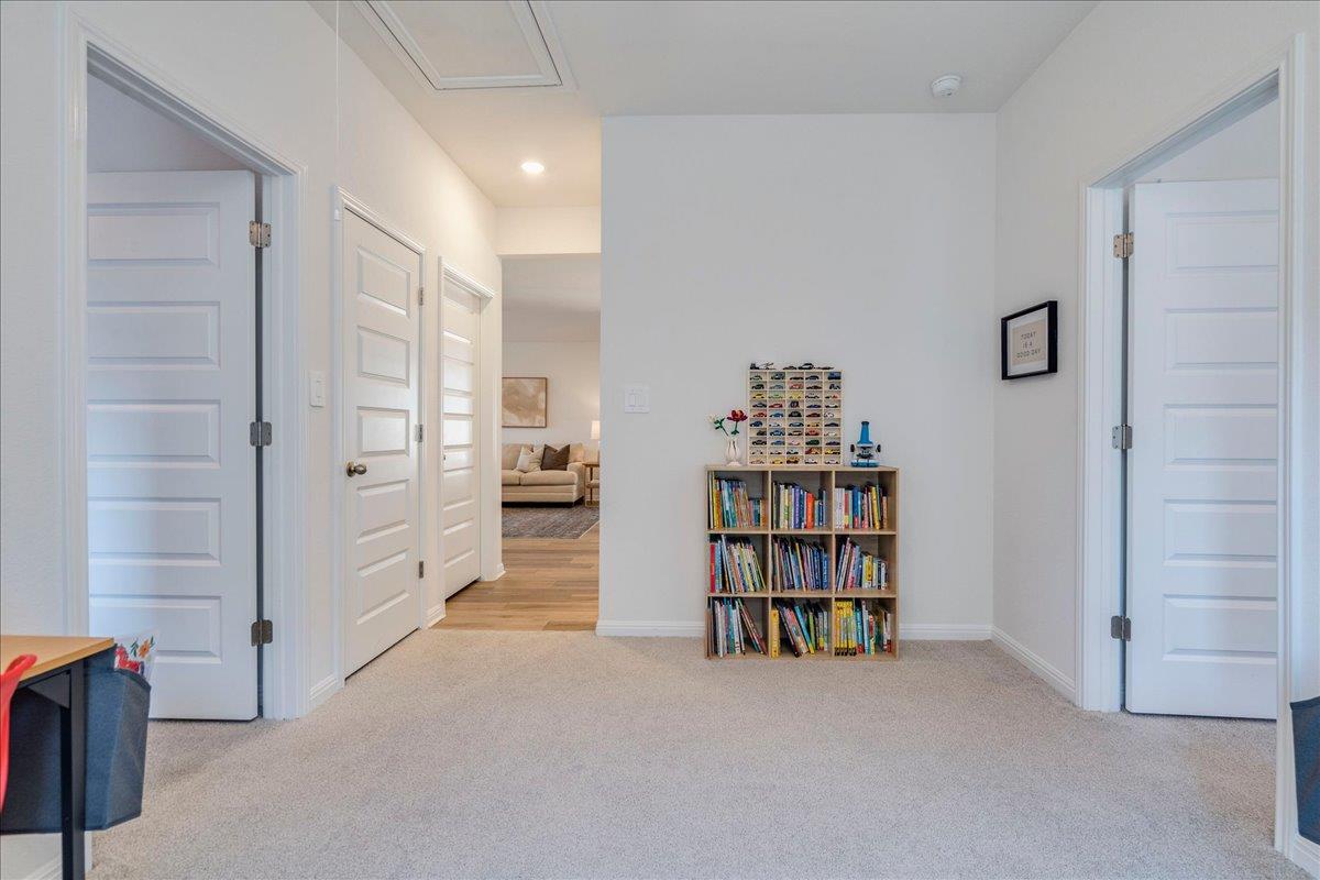 457 El Capitan Loop Property Photo 18