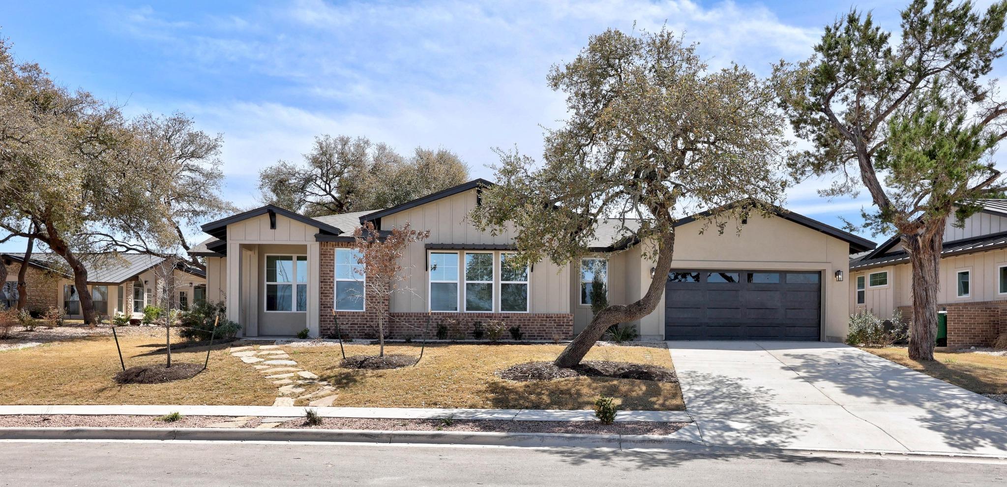 2100 Quiet Stables Cir Property Photo