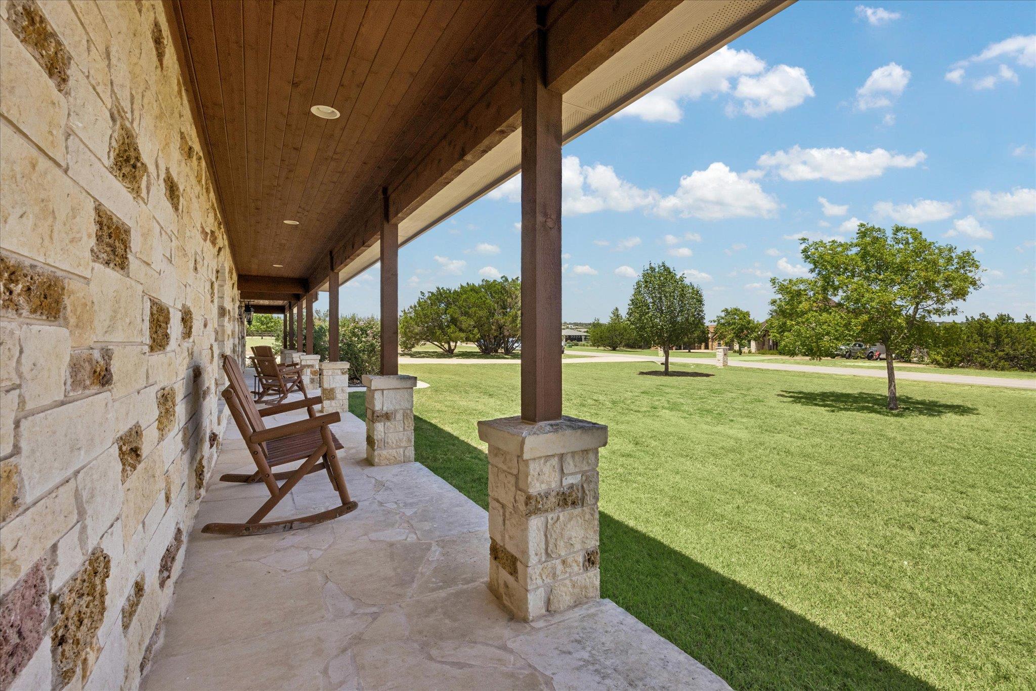466 Chama Trce Property Photo 4