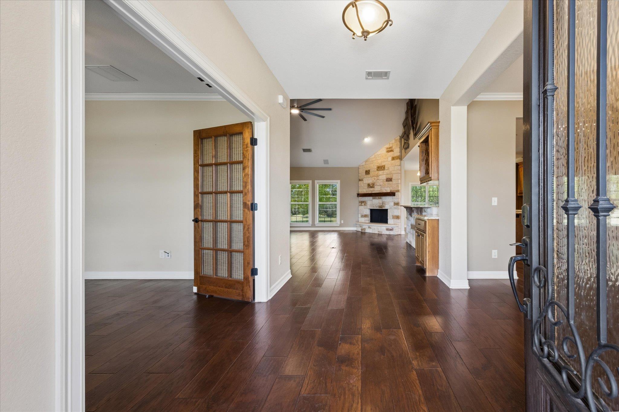 466 Chama Trce Property Photo 6