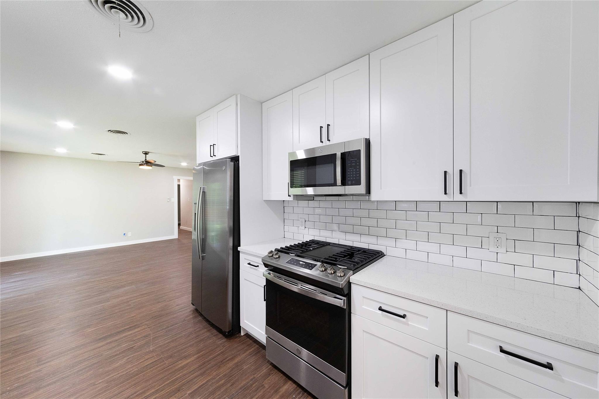 11603 Oak Trl Property Photo 8