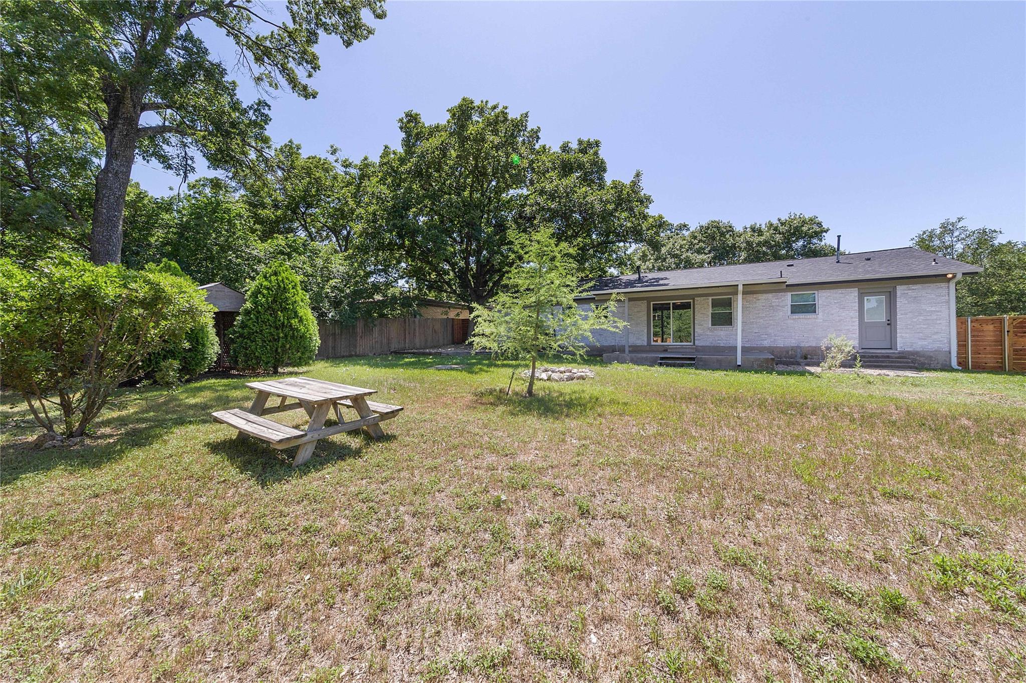 11603 Oak Trl Property Photo 24