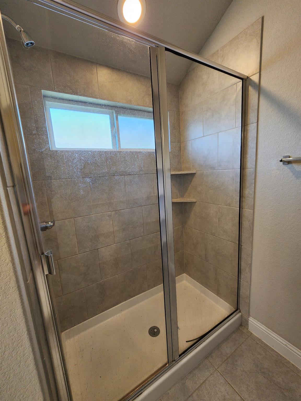 313 Gaida Loop Loop Property Photo 13