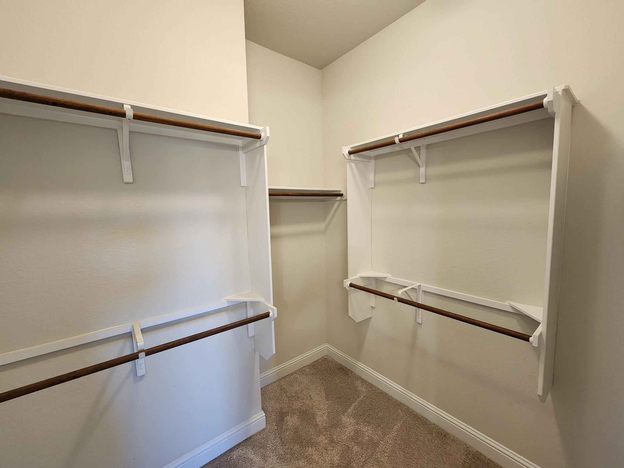 313 Gaida Loop Loop Property Photo 14