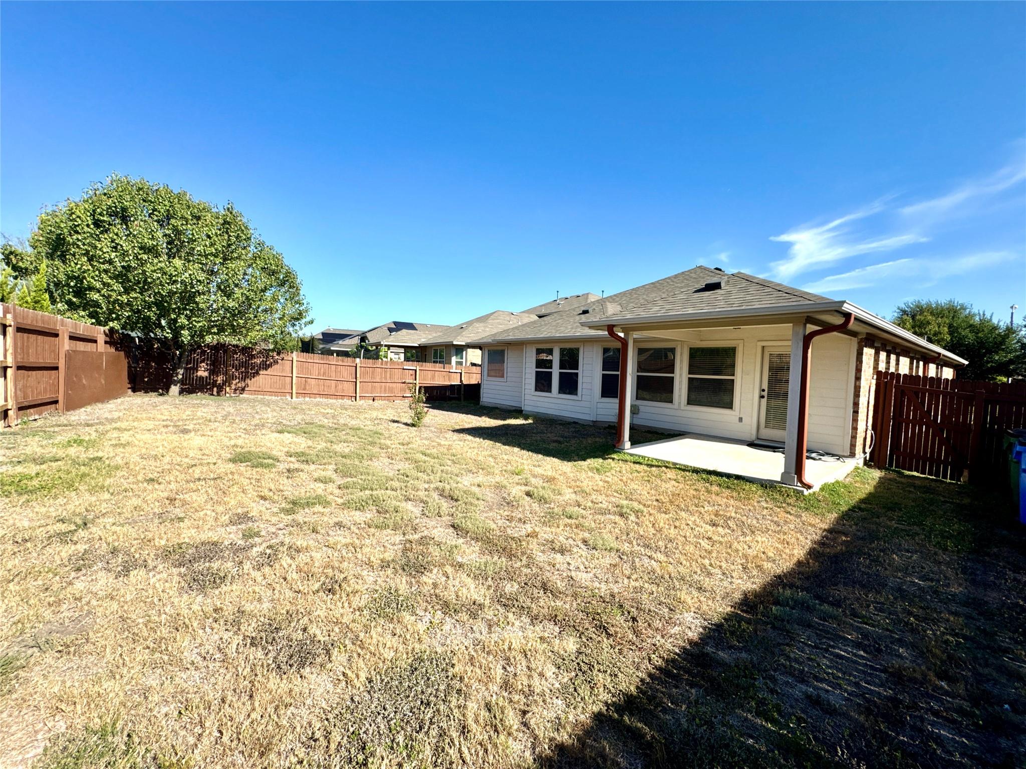 4709 Rolling Water Dr Property Photo 12