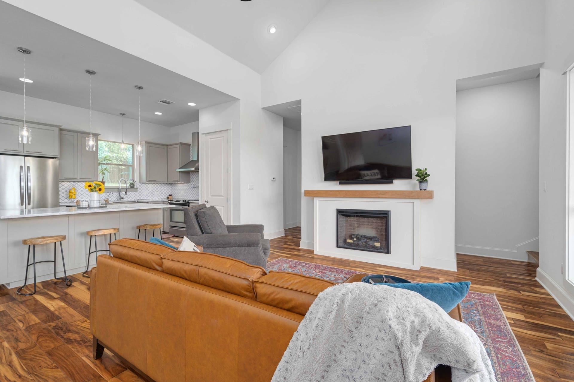 10129 Longhorn Skwy Property Photo 8
