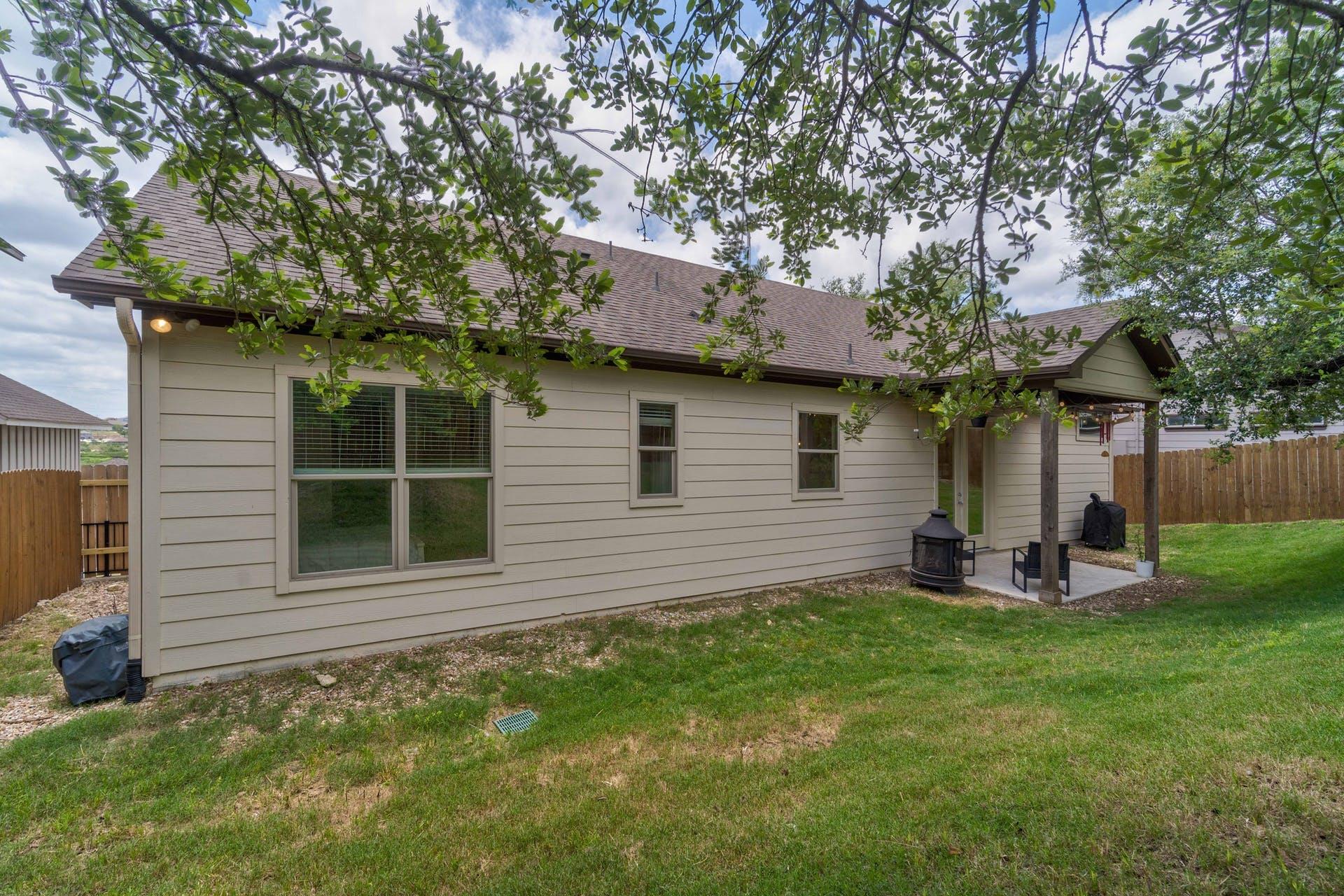 10129 Longhorn Skwy Property Photo 27