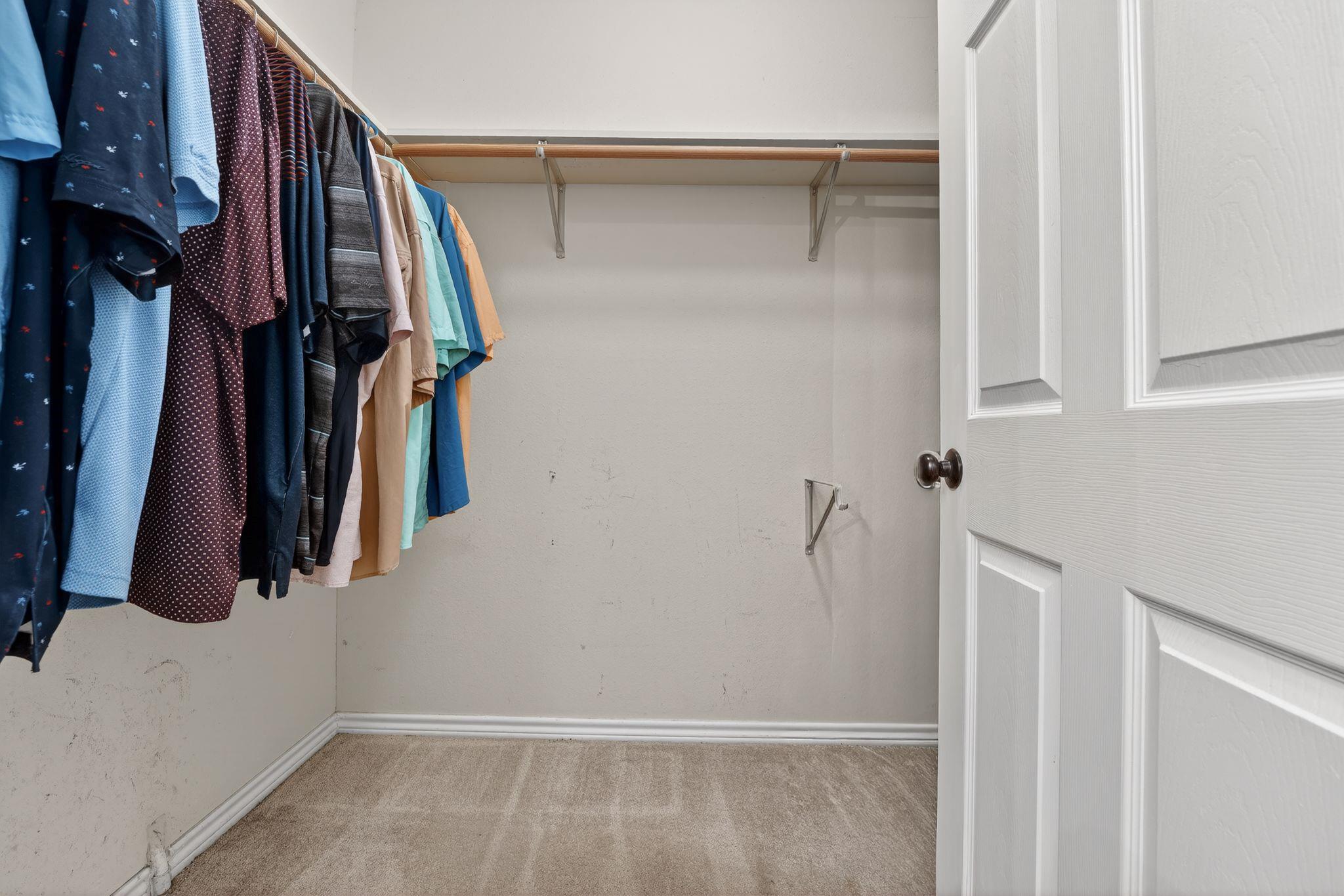 629 Birch Ln Property Photo 30