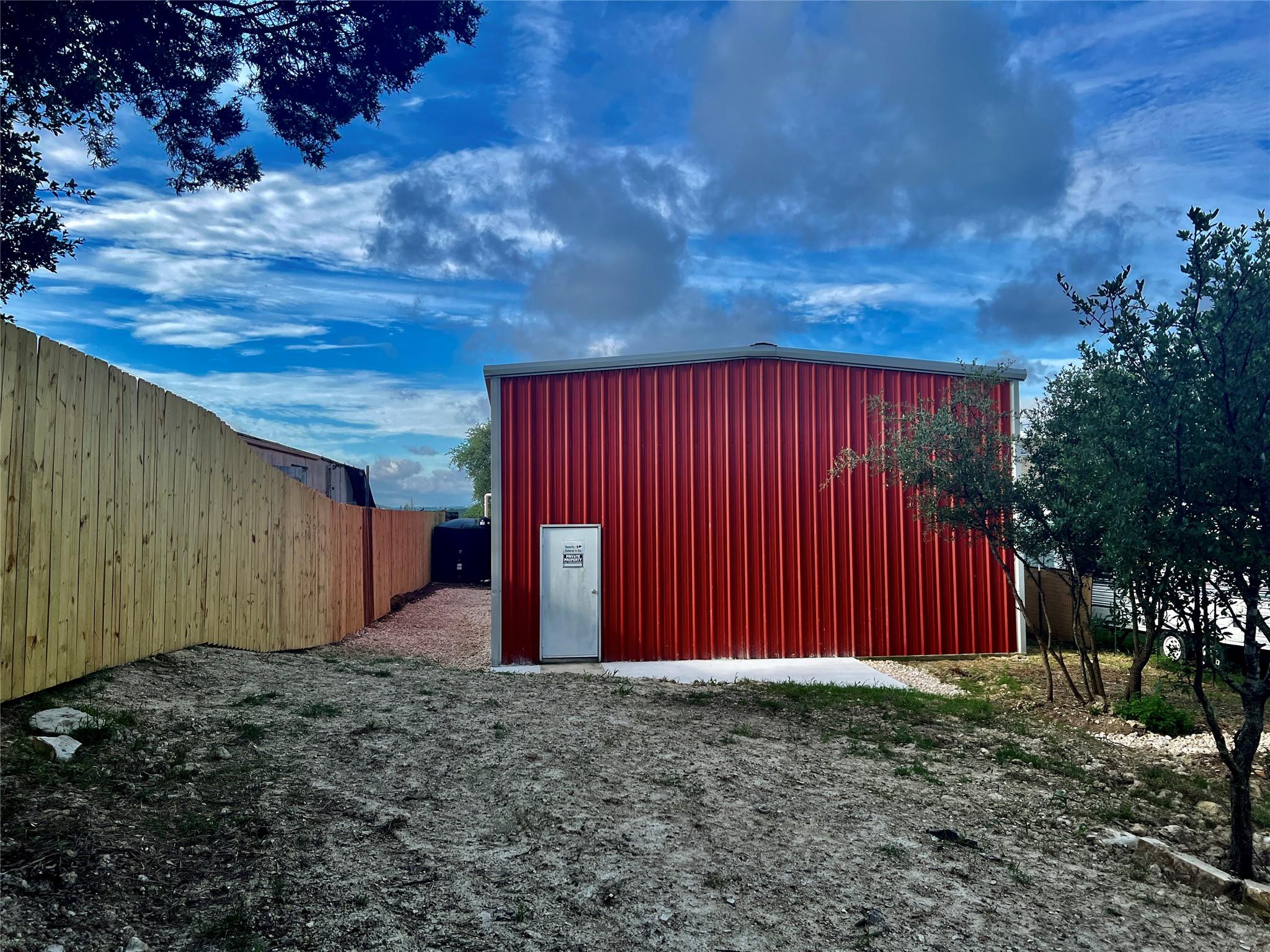 15114 Iowa St Property Photo 2