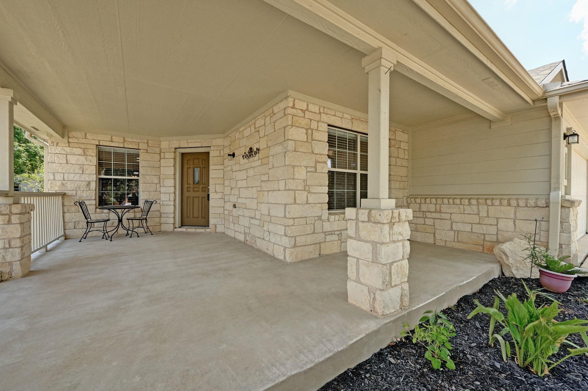 117 Pedernales Dr Property Photo 1