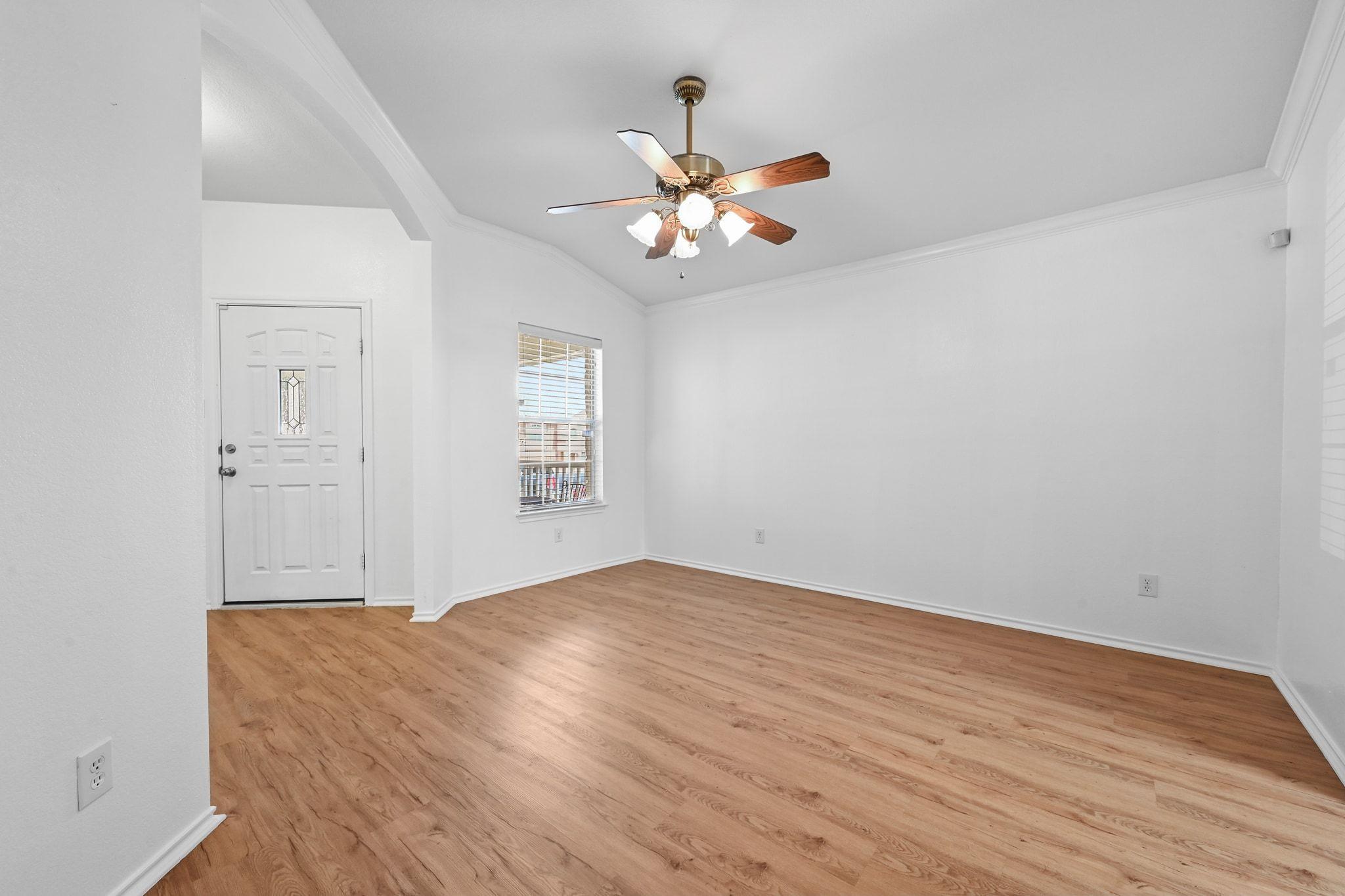 117 Pedernales Dr Property Photo 5