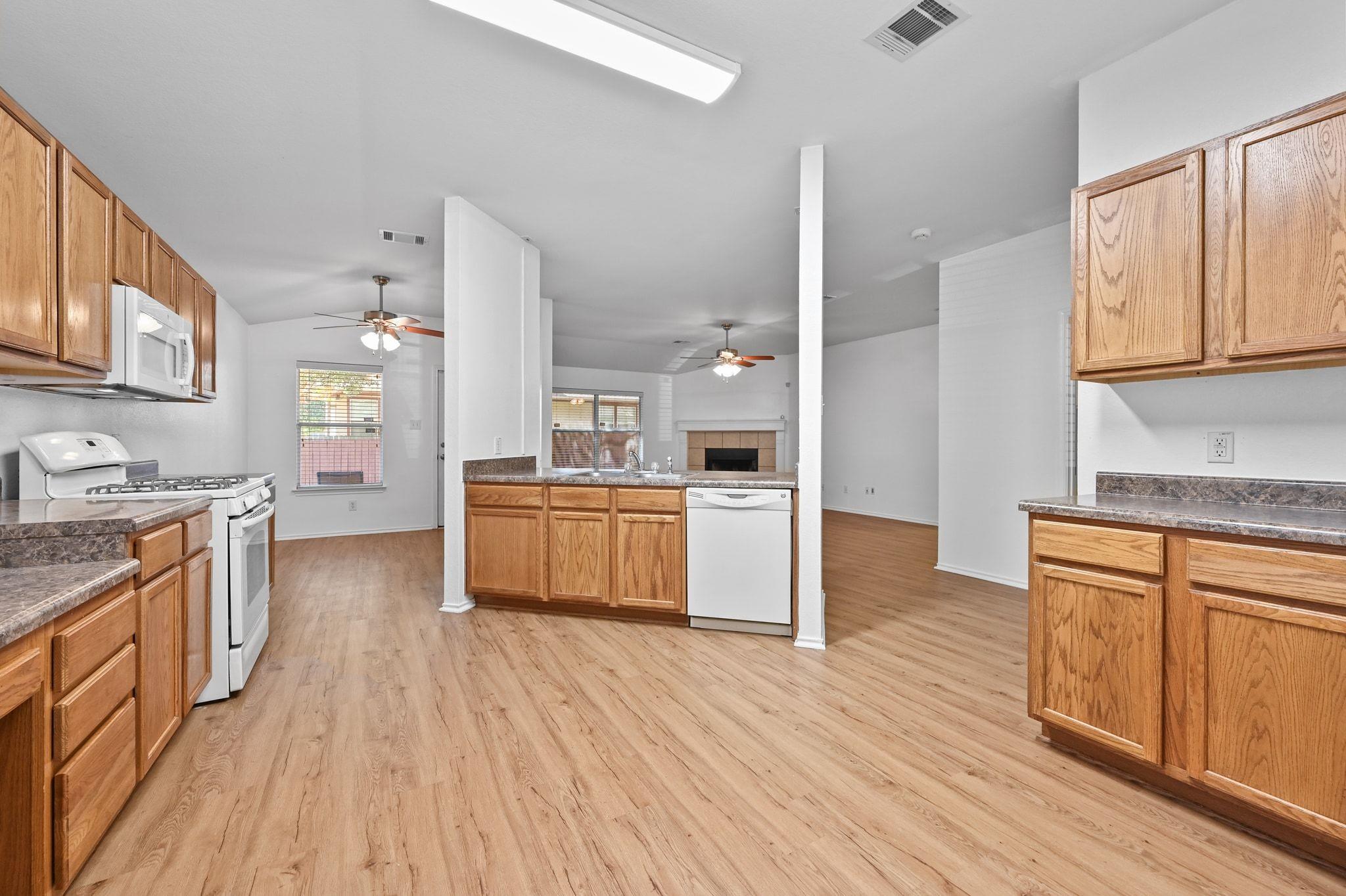 117 Pedernales Dr Property Photo 13