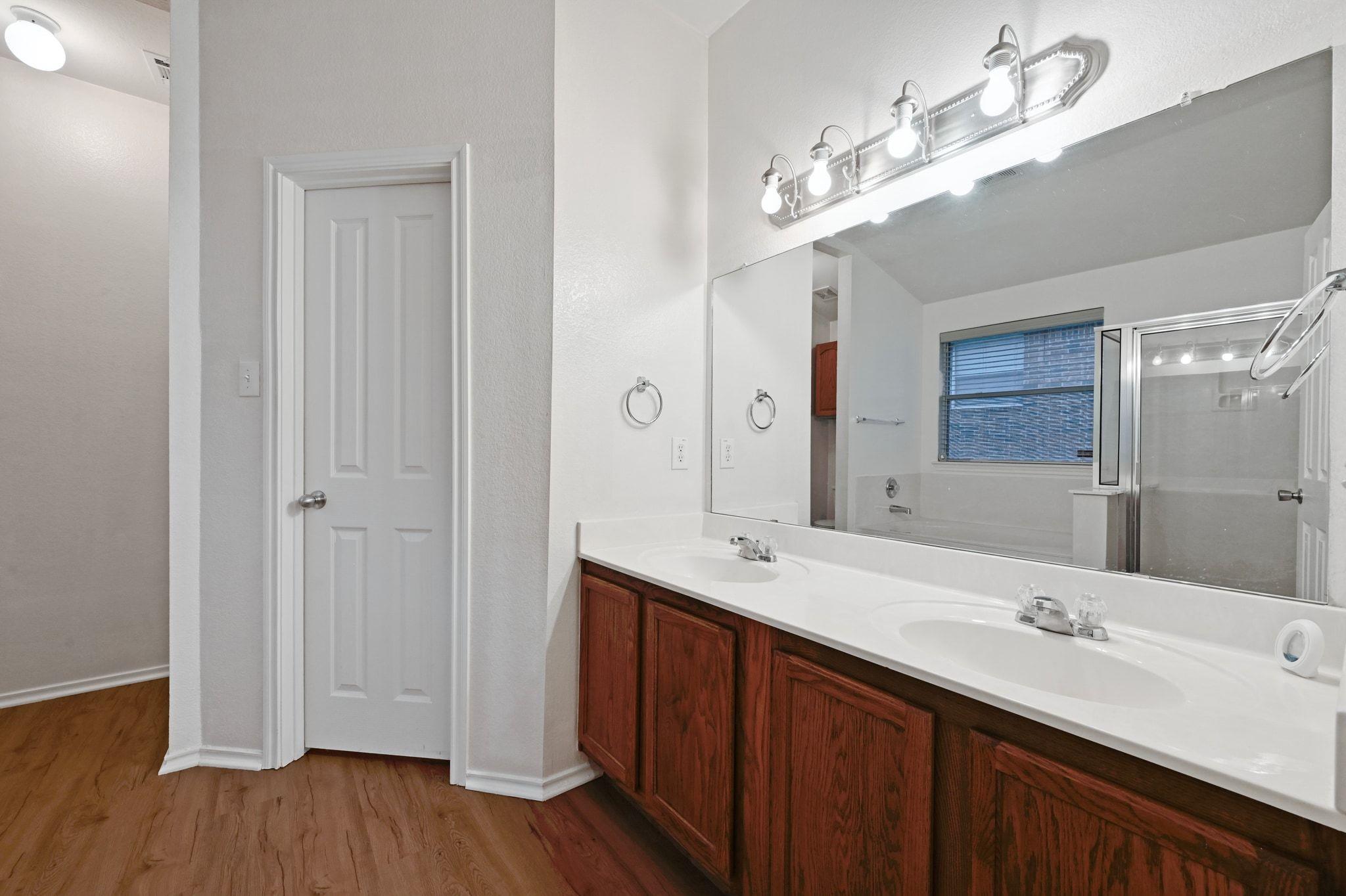 117 Pedernales Dr Property Photo 17