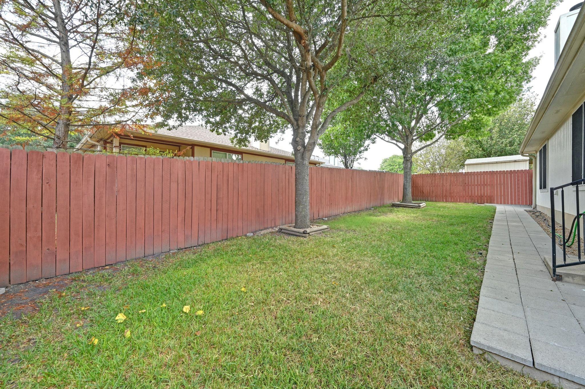 117 Pedernales Dr Property Photo 25