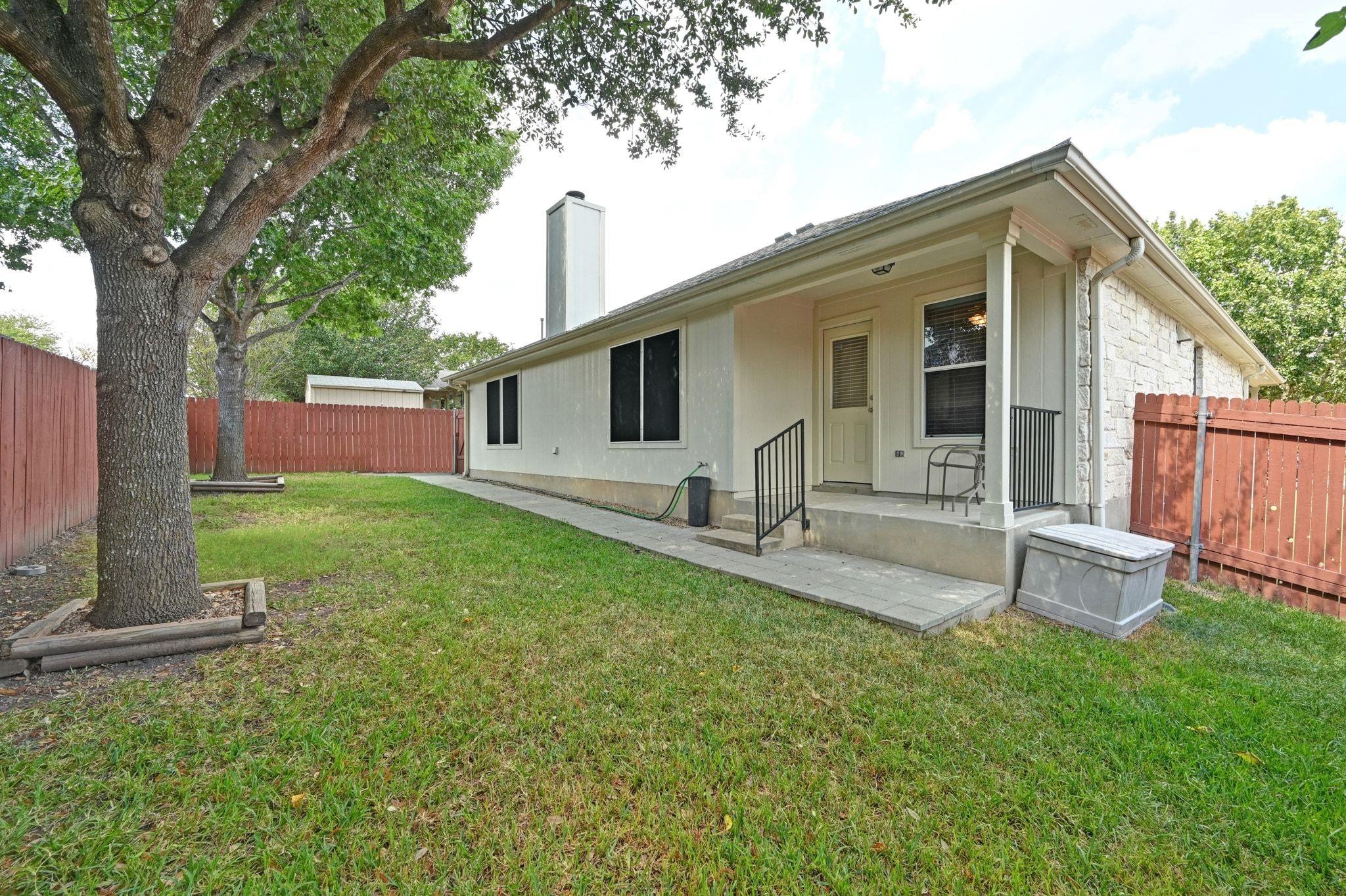 117 Pedernales Dr Property Photo 26