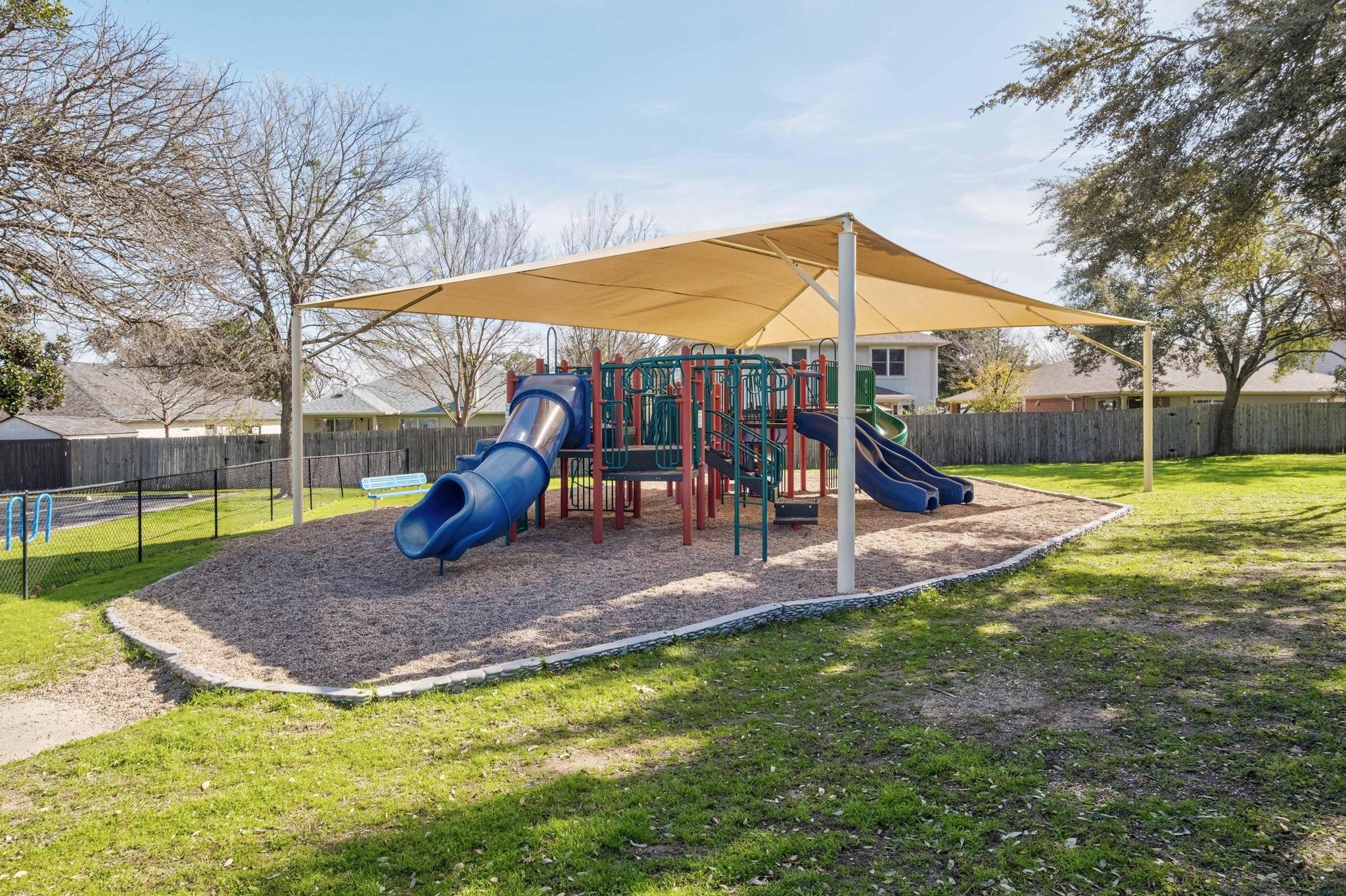 117 Pedernales Dr Property Photo 30