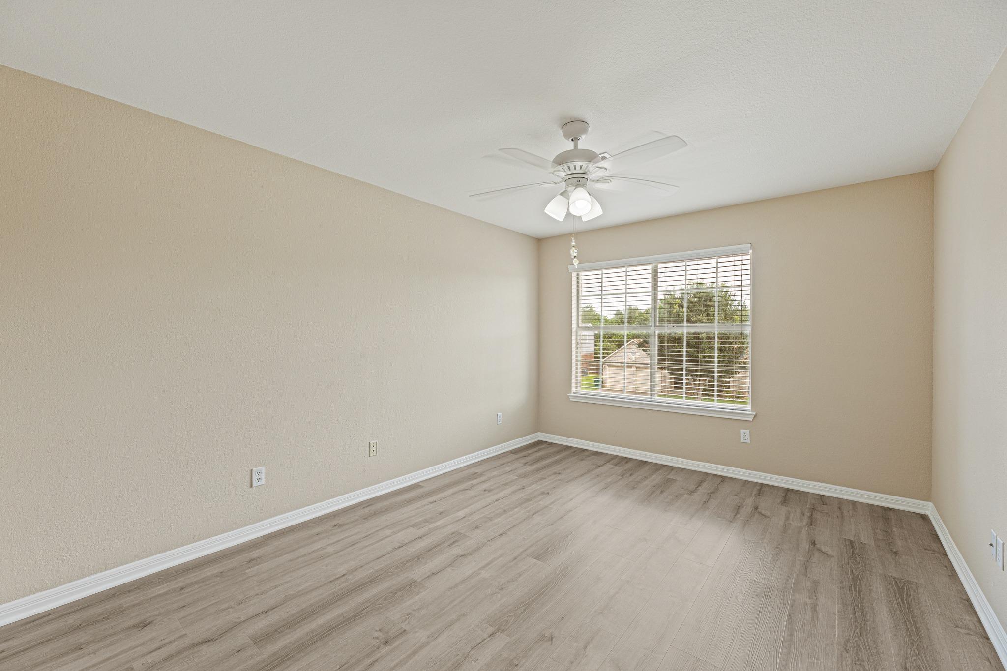 306 Bryce Canyon Dr Property Photo 26
