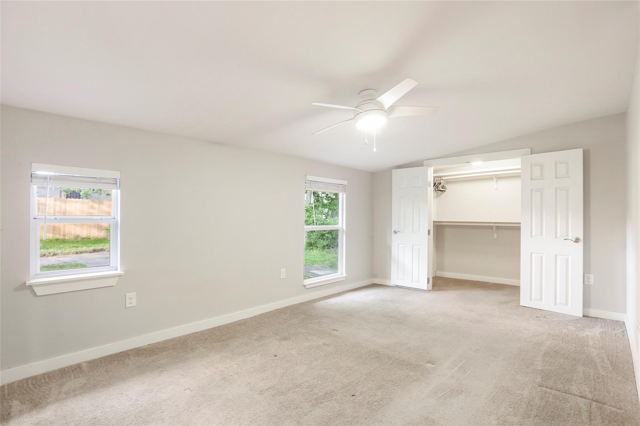 602 W Grady Dr Property Photo 19