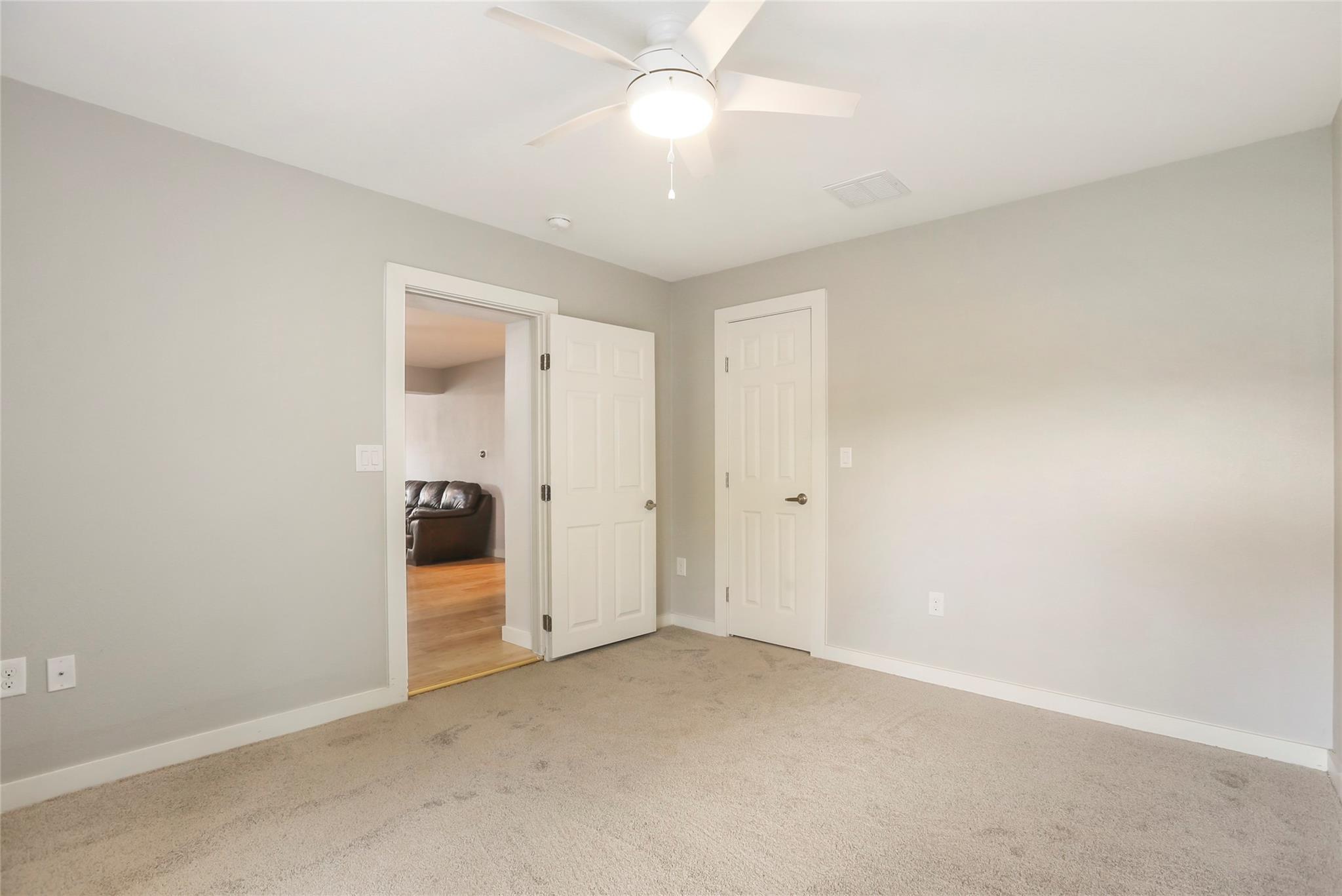 602 W Grady Dr Property Photo 29