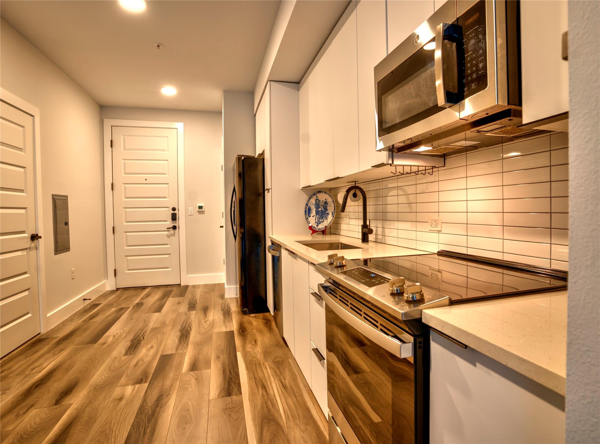 2220 Webberville Rd #219 Property Photo 4