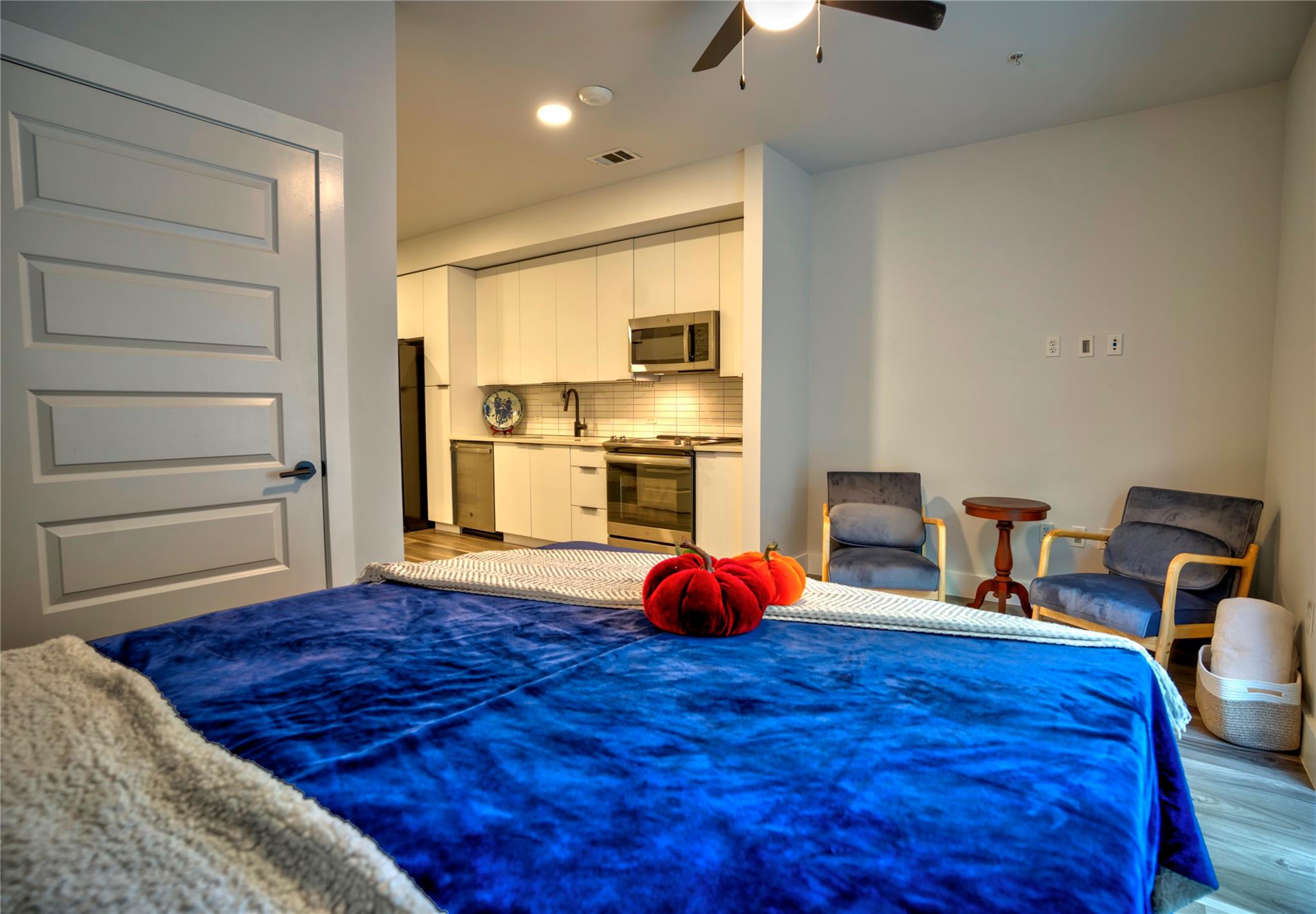 2220 Webberville Rd #219 Property Photo 10