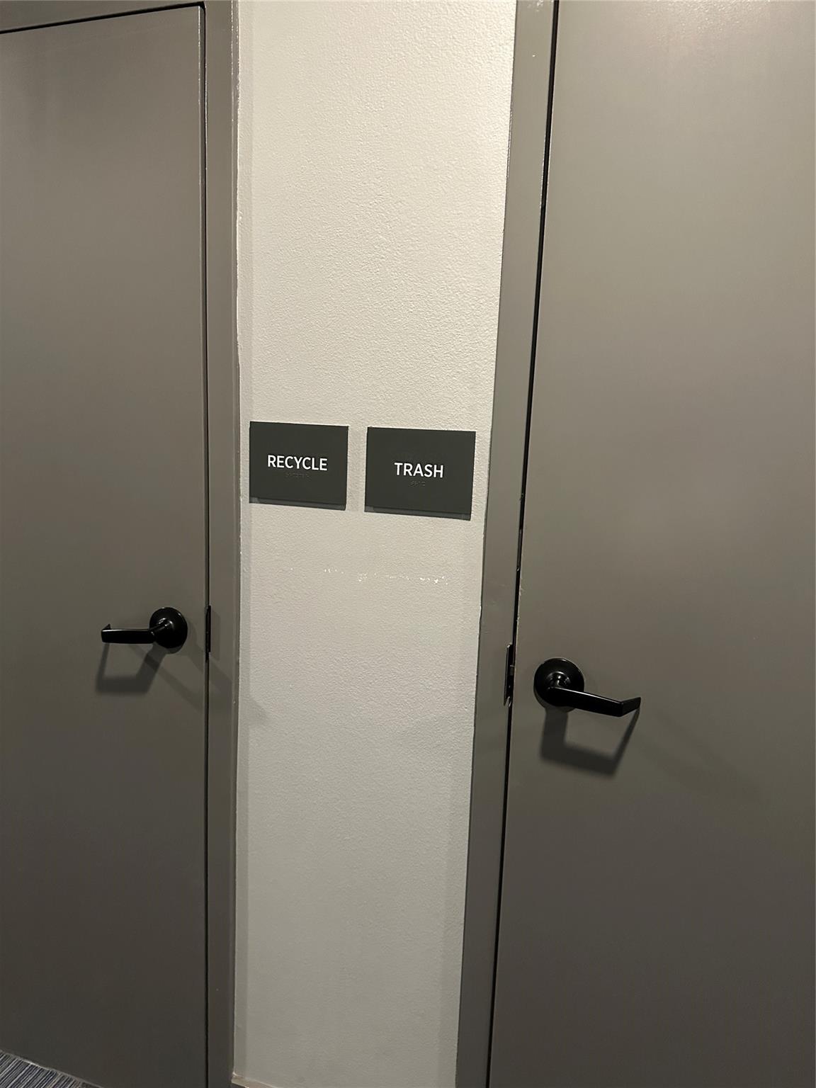 2220 Webberville Rd #219 Property Photo 18