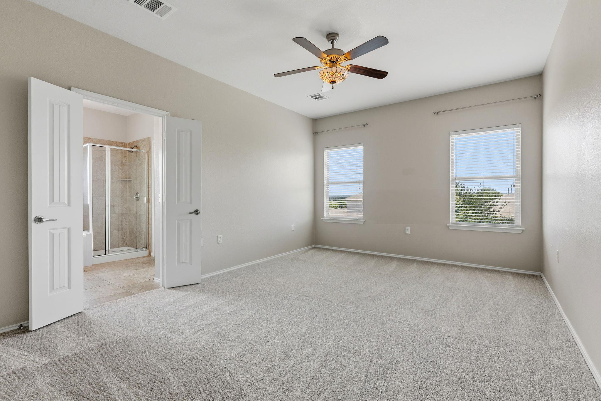 10217 Pinnacle Crest Loop Property Photo 25