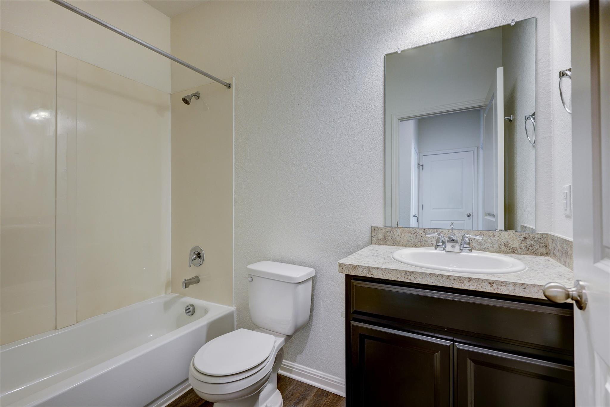 210 Seneca Loop Property Photo 13