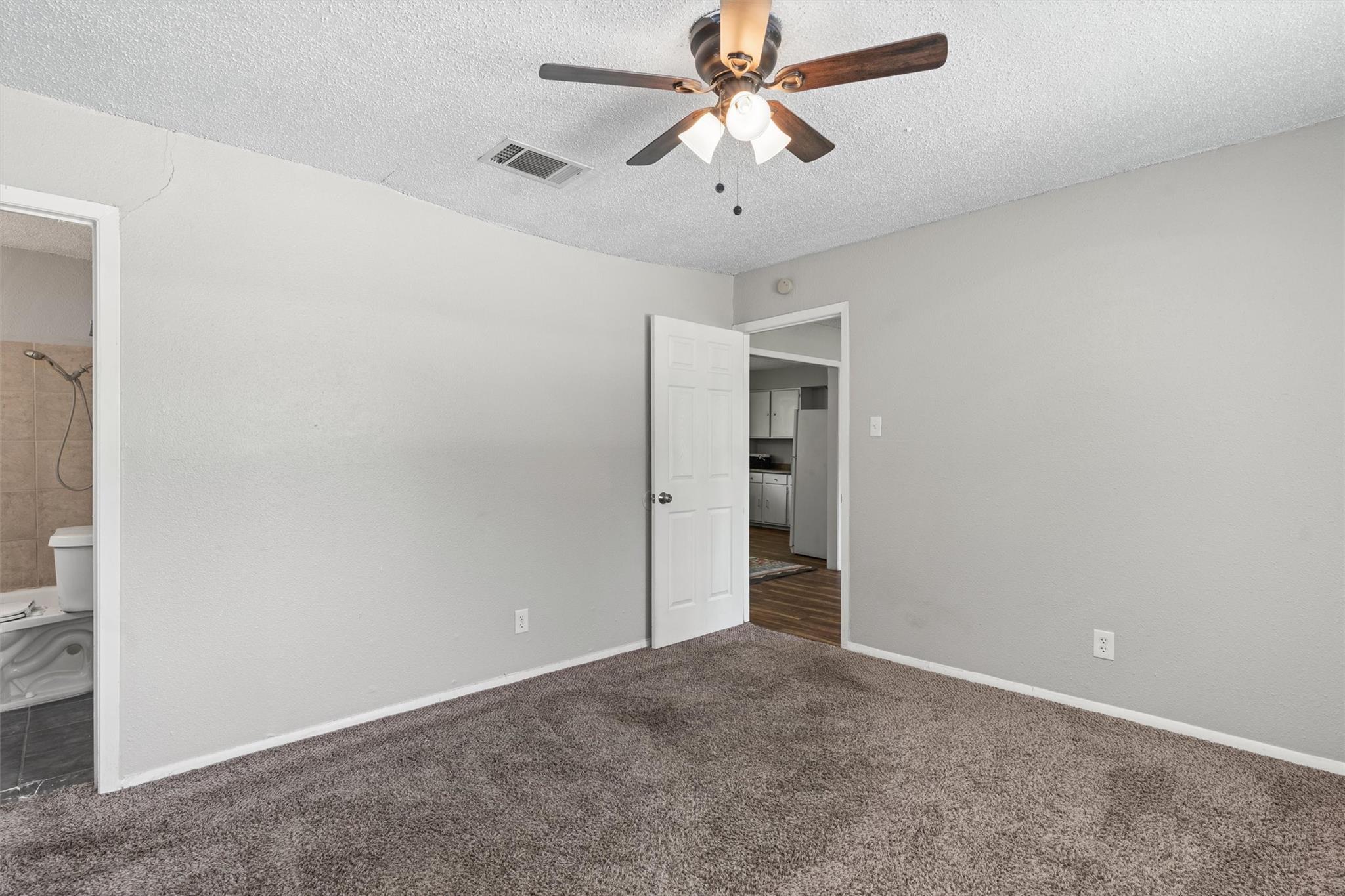 203 E Anderson Ave A Property Photo 9