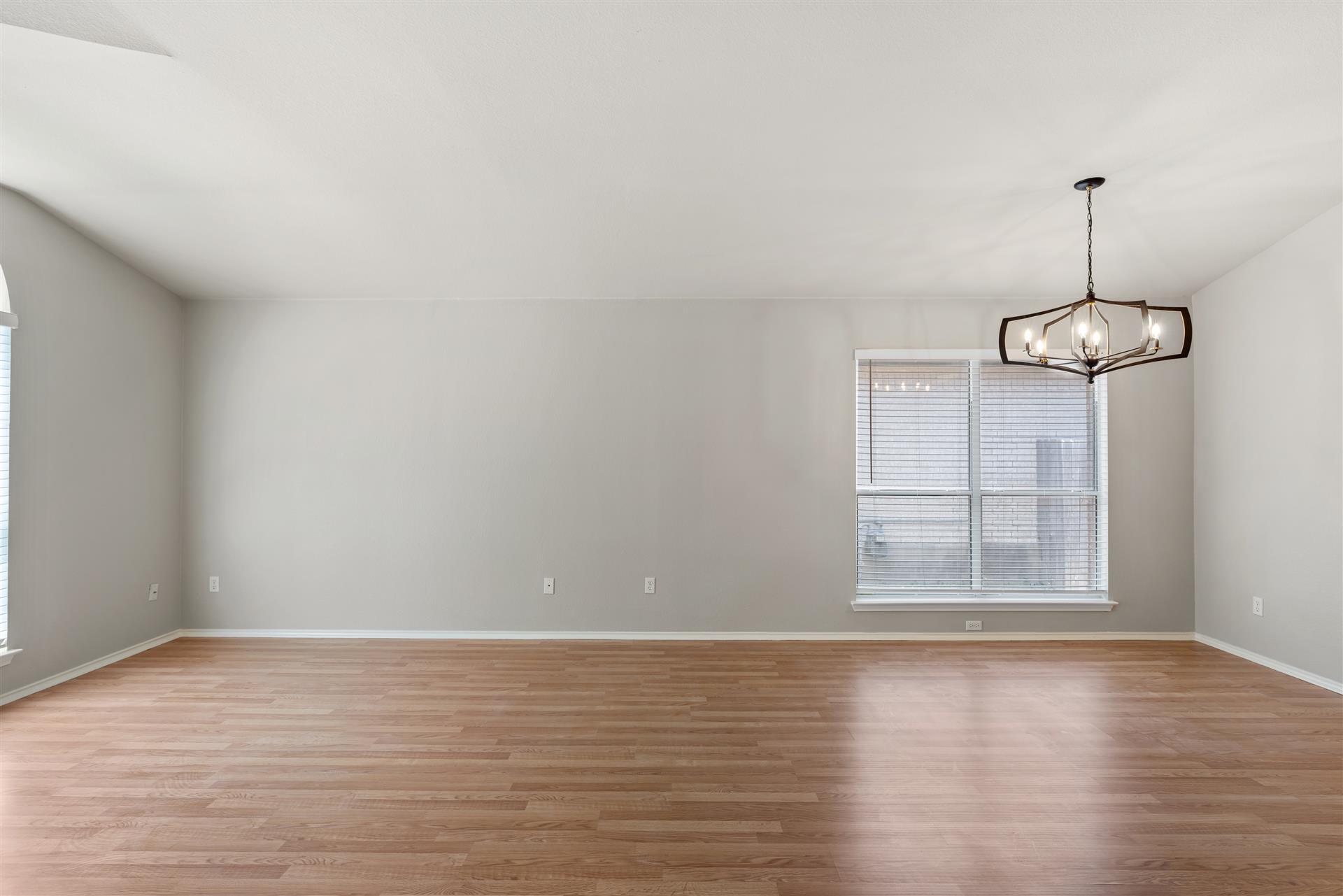 4725 Tello Path Property Photo 12