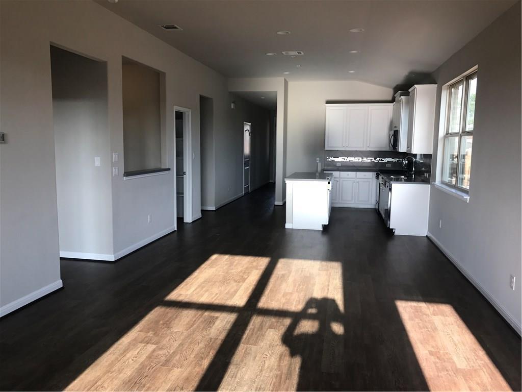 805 Melda St Property Photo