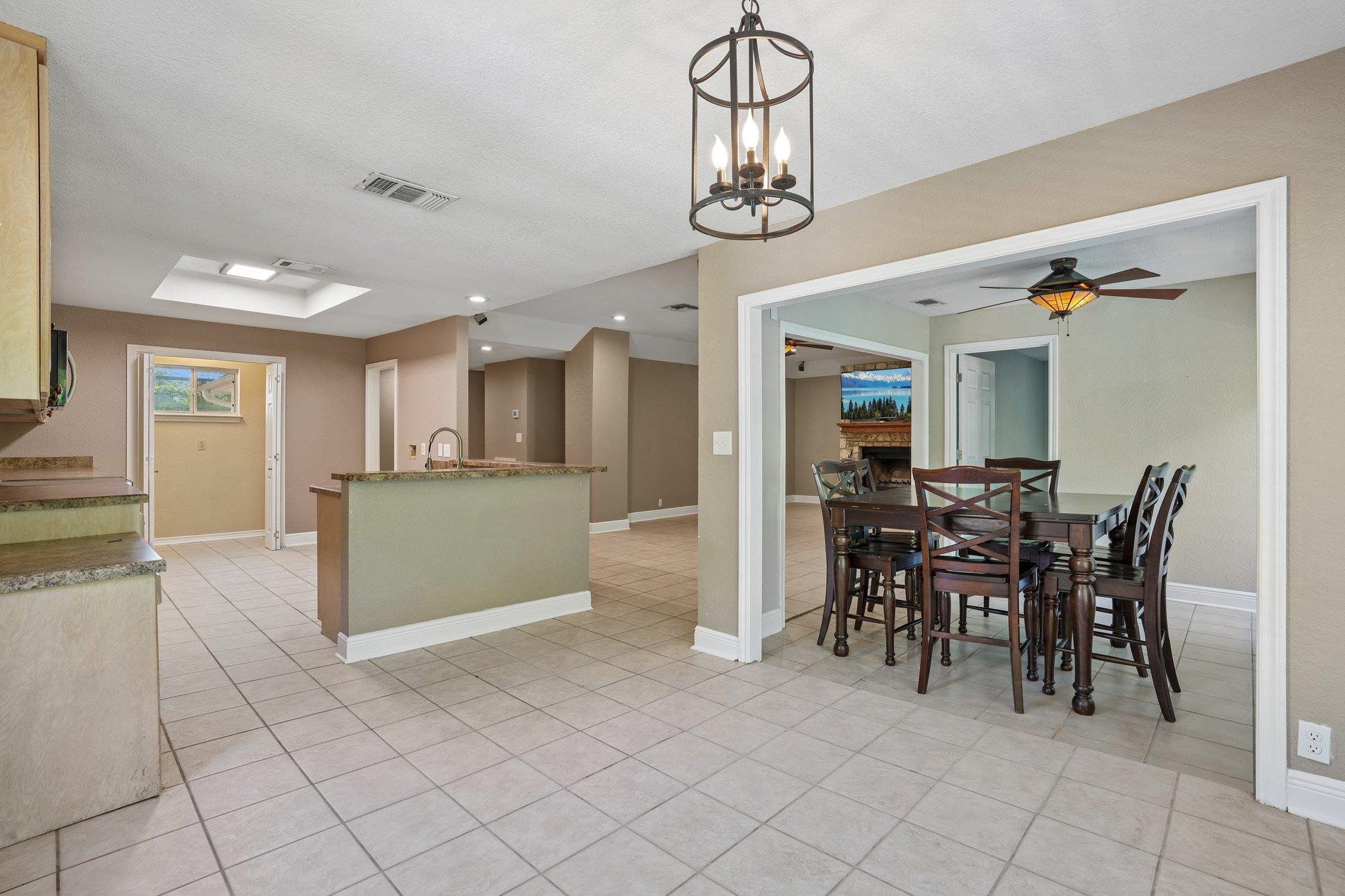716 River Cliff Dr Property Photo 12