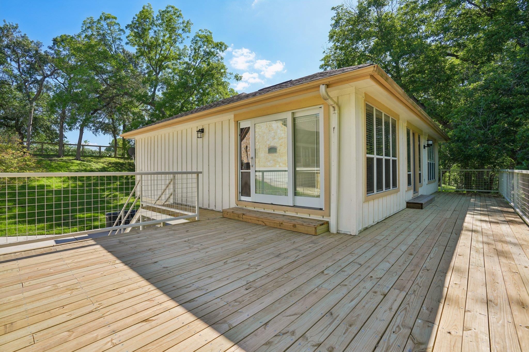 716 River Cliff Dr Property Photo 28