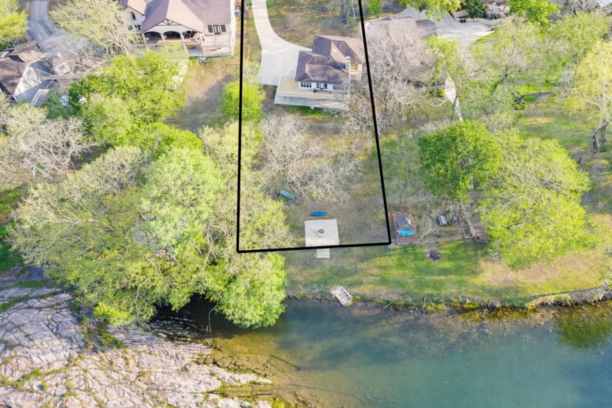 716 River Cliff Dr Property Photo 34
