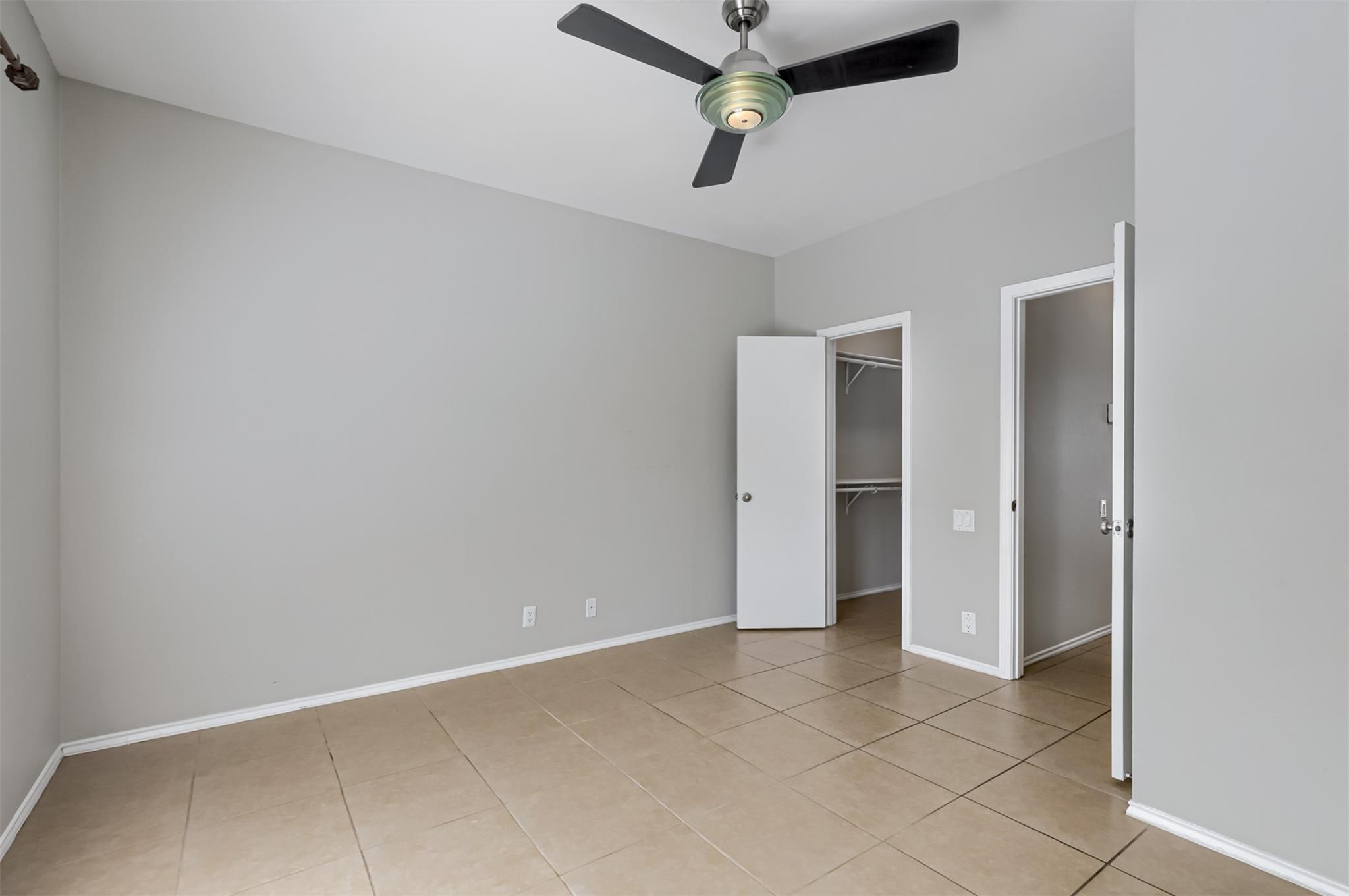 802 S 1st St #206 Property Photo 11
