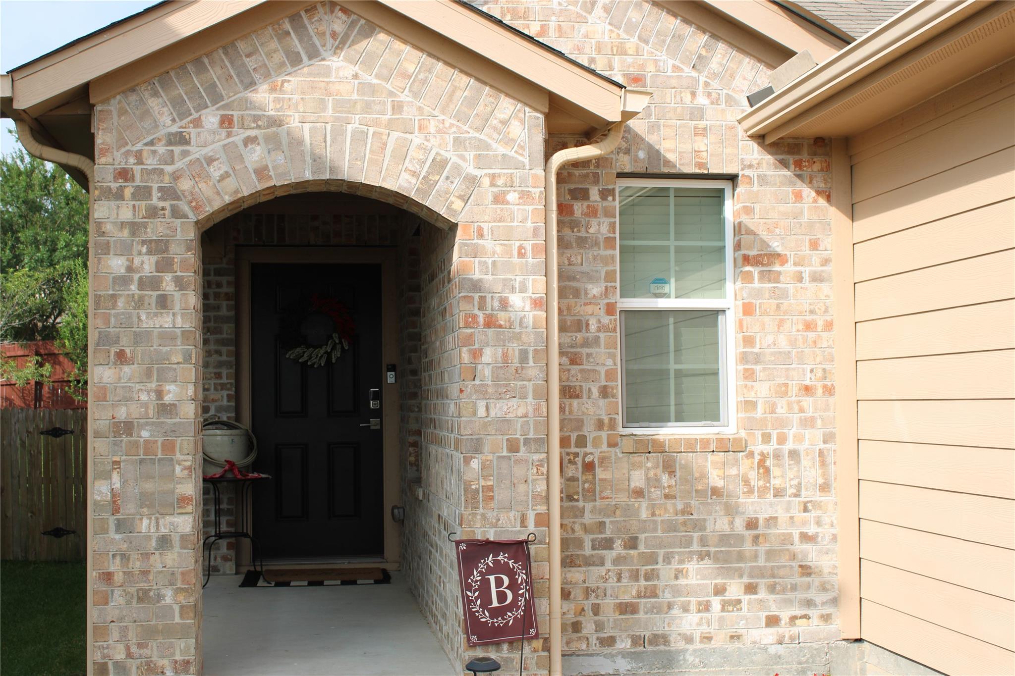 12217 Riprap Dr Property Photo 3
