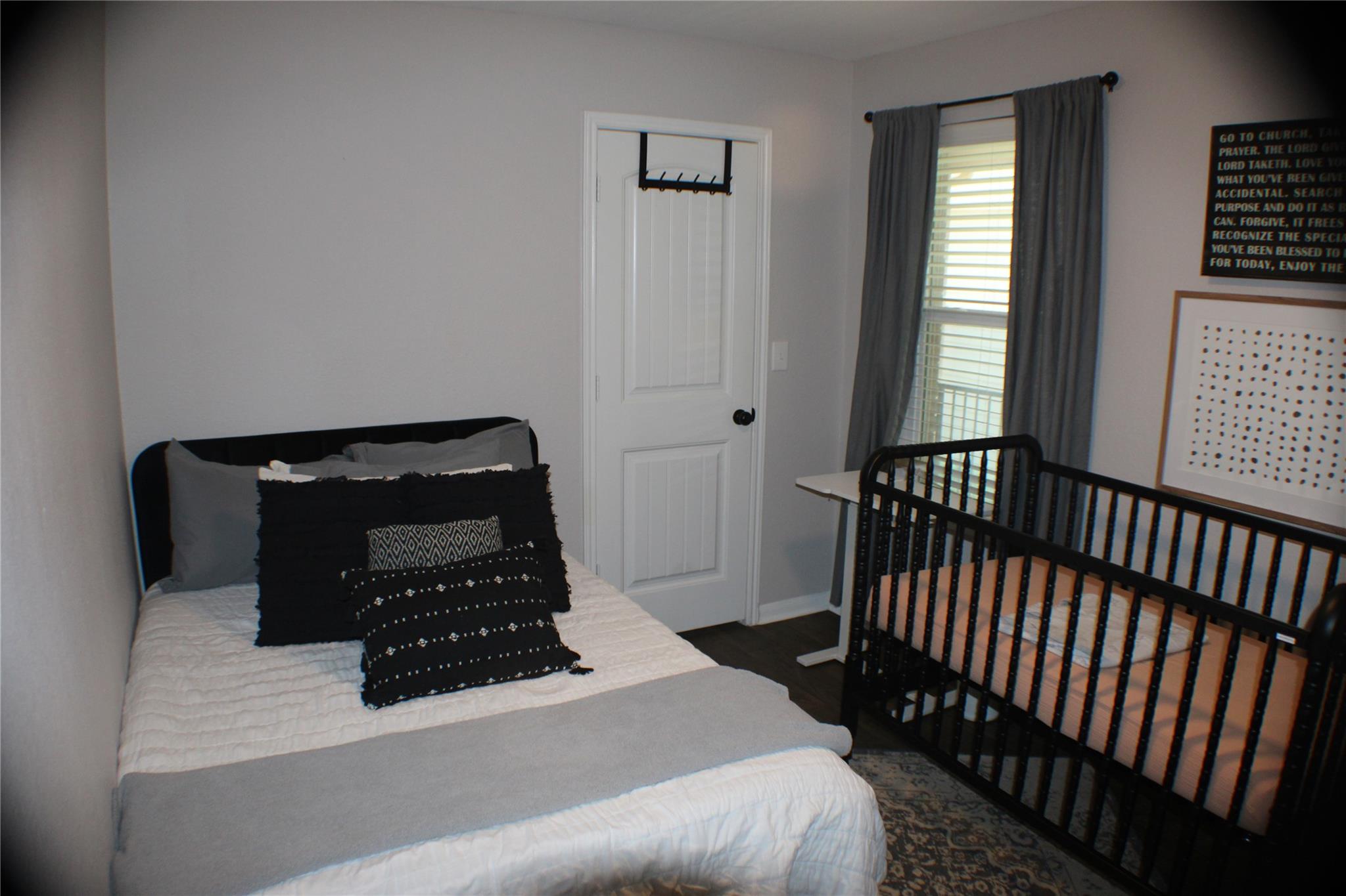 12217 Riprap Dr Property Photo 4