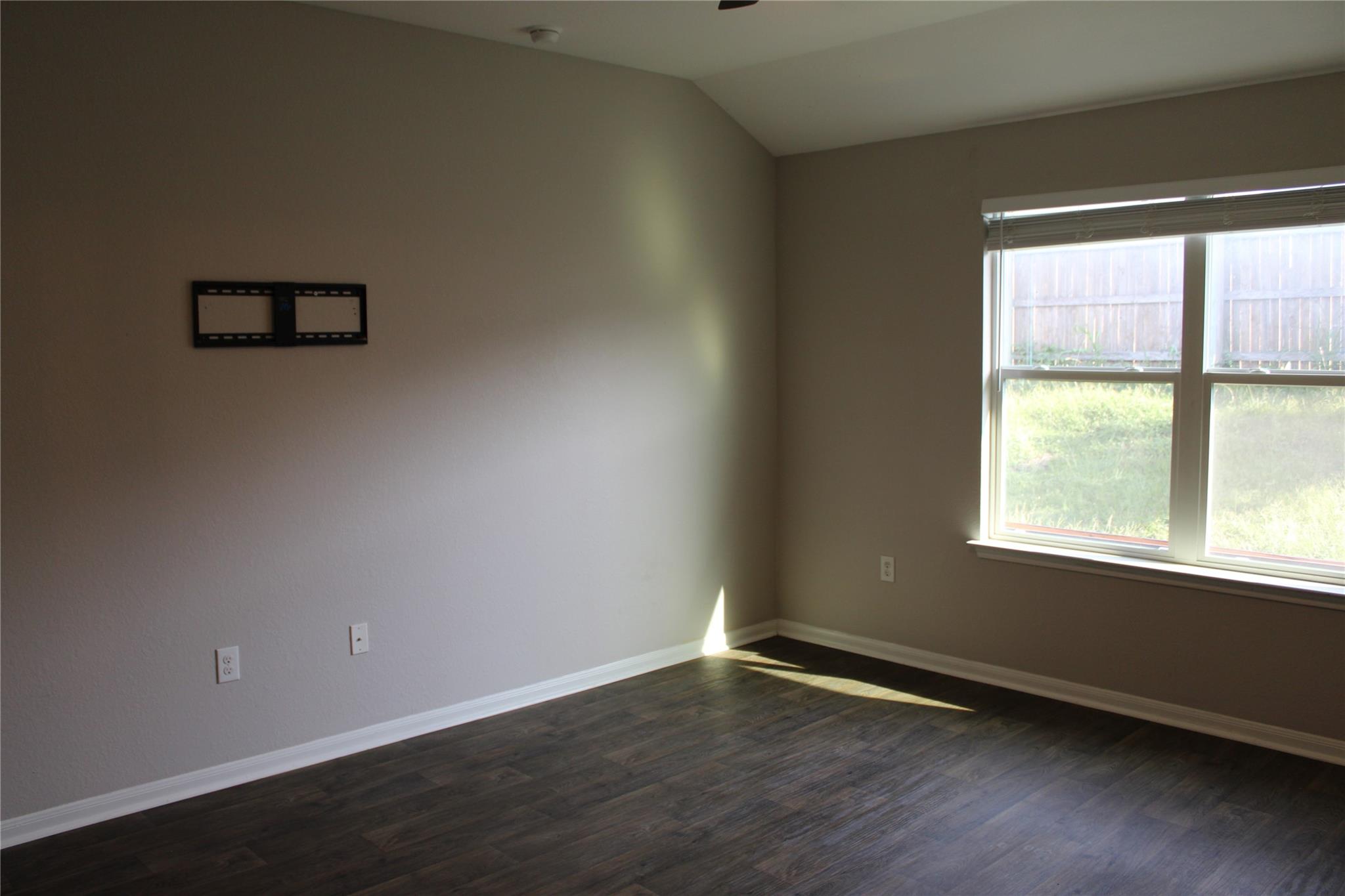 12217 Riprap Dr Property Photo 15