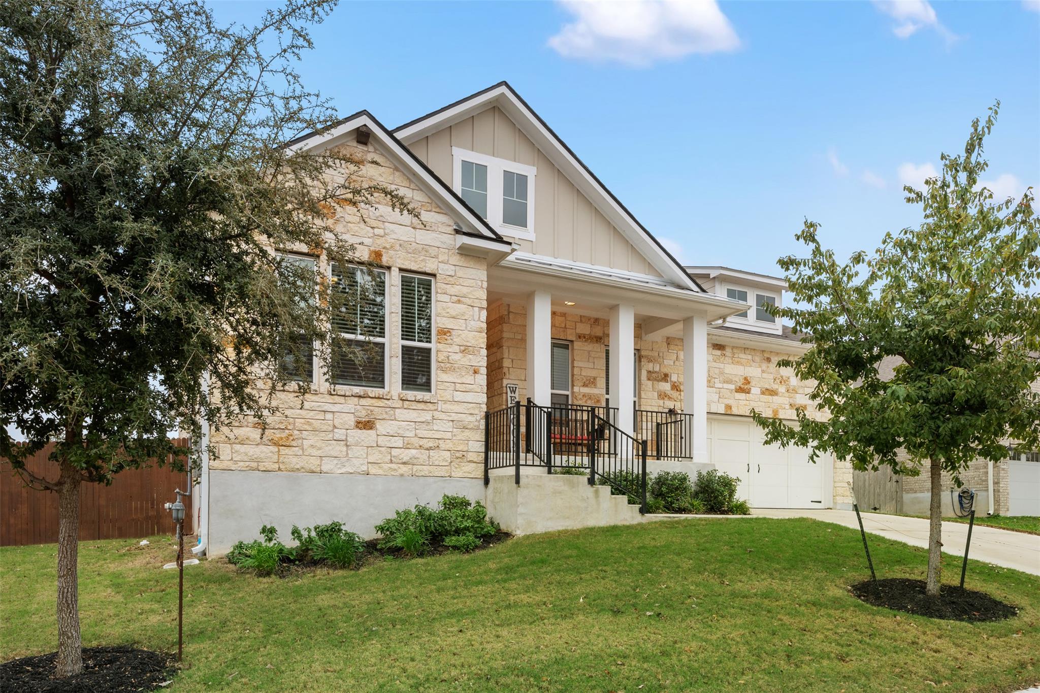 132 Ridgeview Ct Property Photo 1