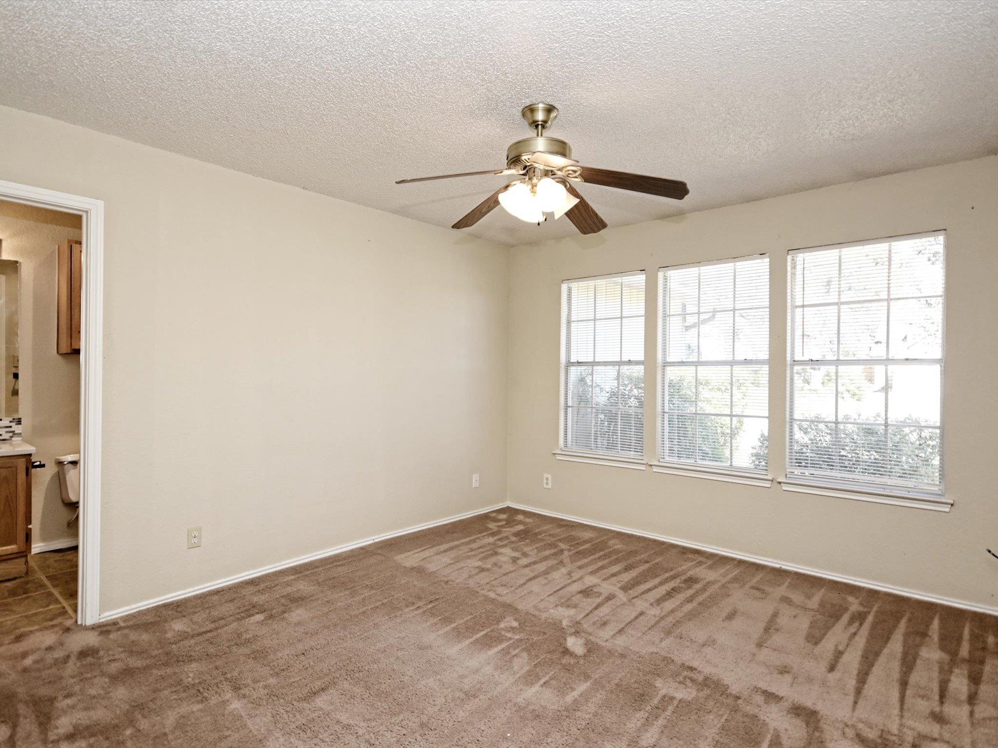 511 Cutty Trl #a Property Photo 11