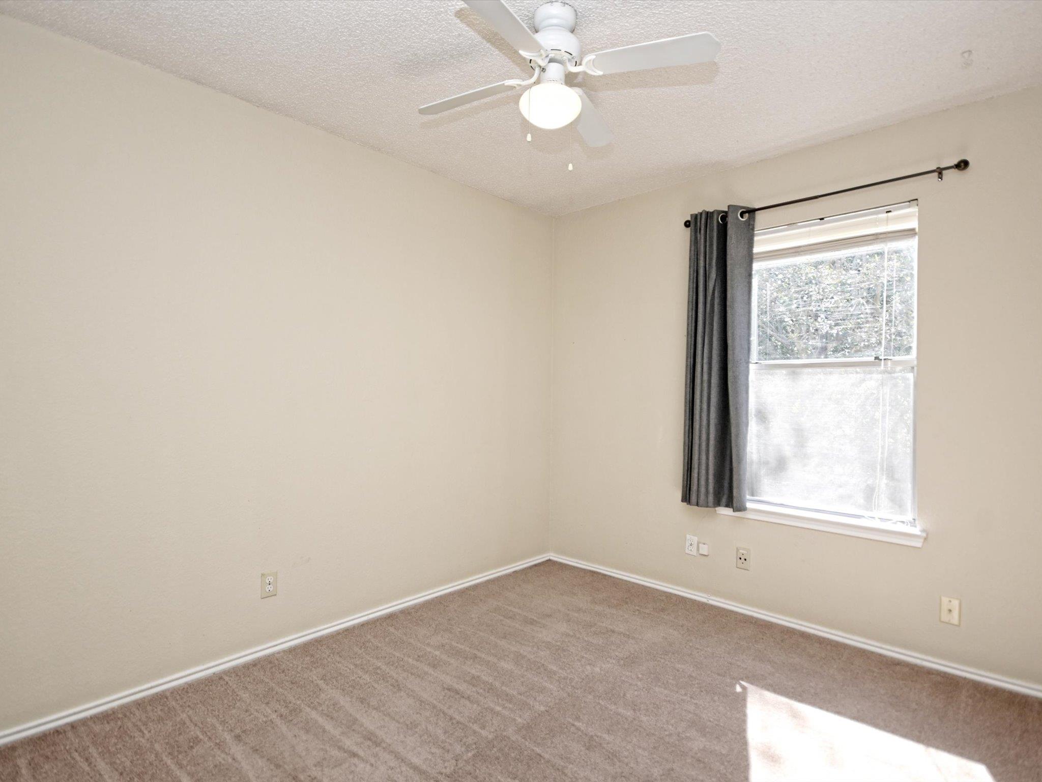 511 Cutty Trl #a Property Photo 18