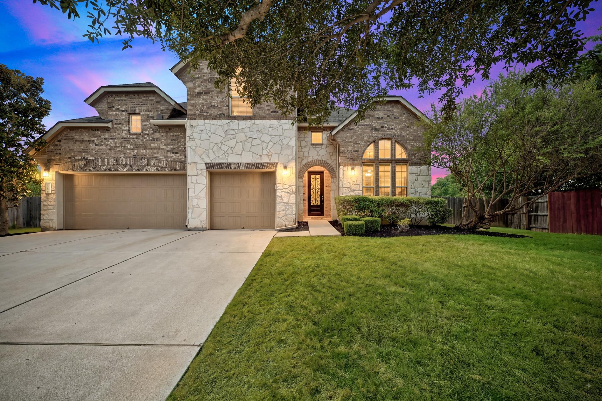 3309 Pasqueflower Pass Property Photo 1
