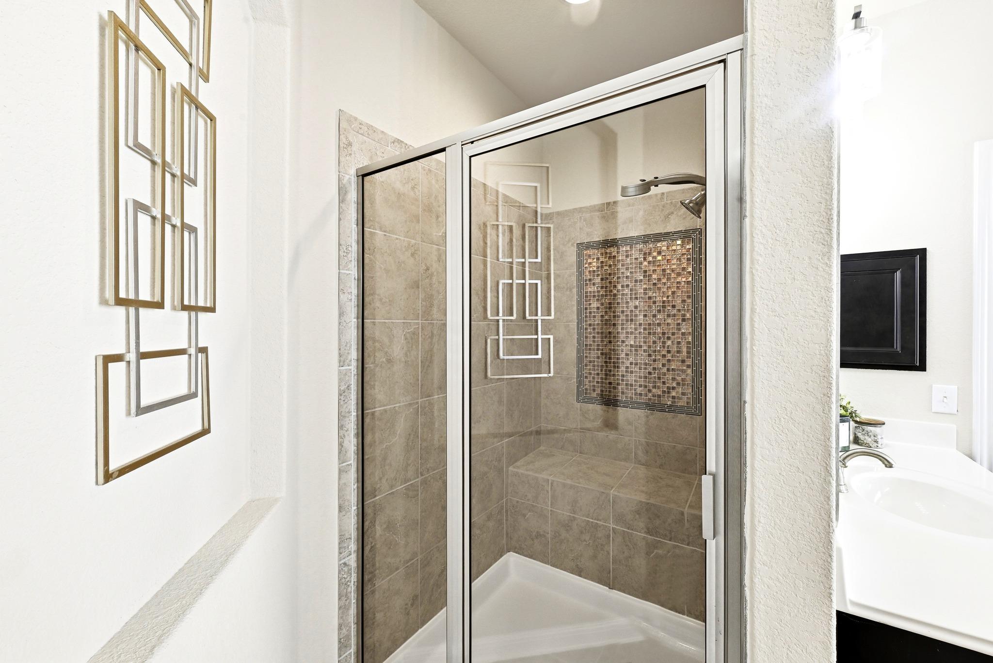 3309 Pasqueflower Pass Property Photo 21