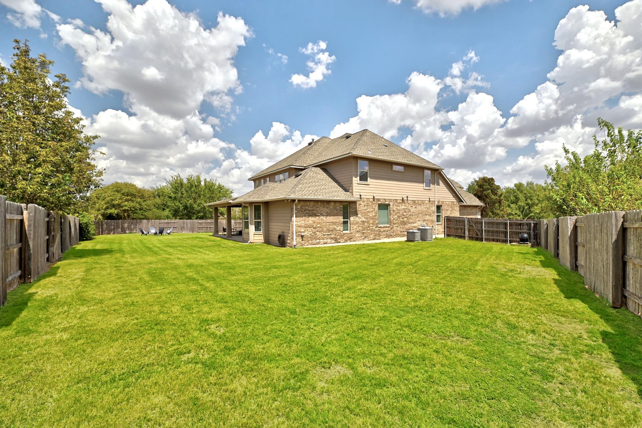 3309 Pasqueflower Pass Property Photo 33
