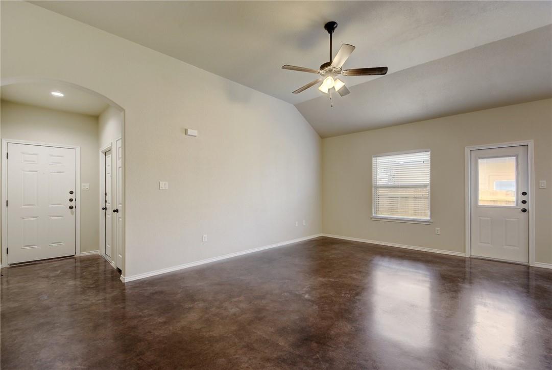 467 Jack Rabbit Ln #a Property Photo 6