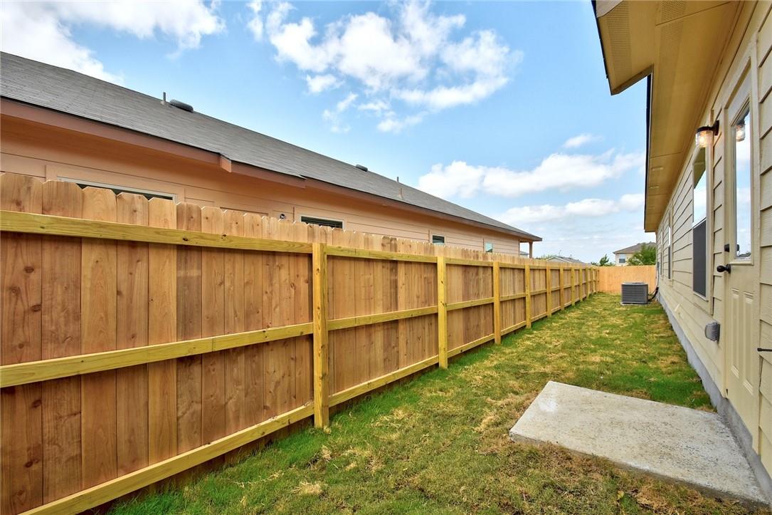 467 Jack Rabbit Ln #a Property Photo 24