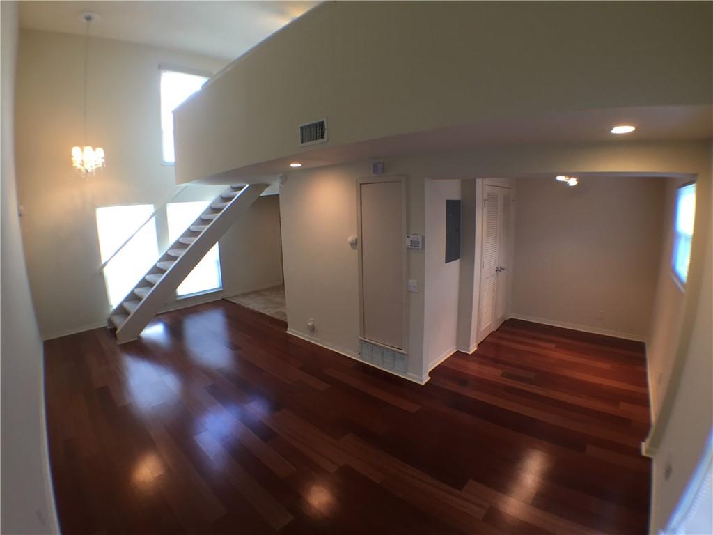 2800 Cole St 214c Property Photo 4