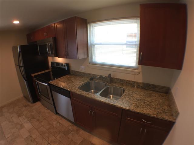 2800 Cole St 214c Property Photo 15