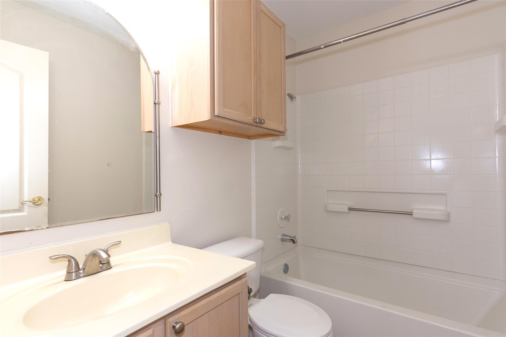 2321 Friarcreek Loop Property Photo 23